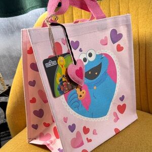 Sesame Street Heart Pattern Tote Bag
